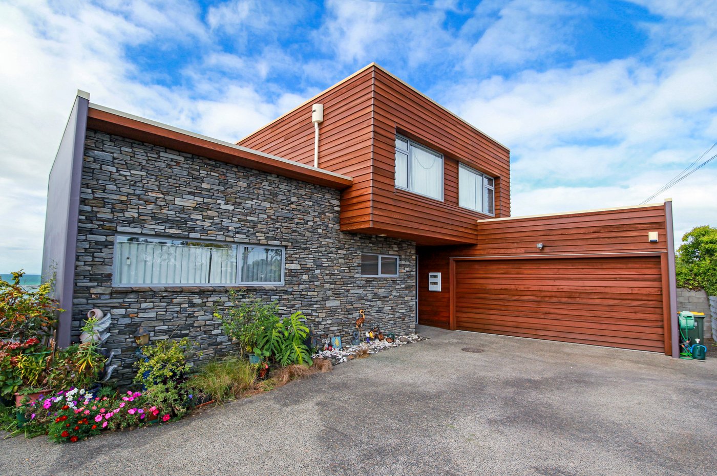 weather-beaten-cedar-home